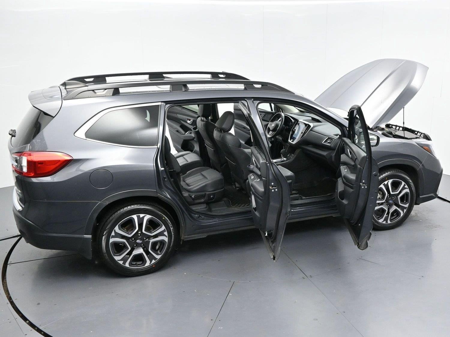 Used 2023 Subaru Ascent Limited w/ Technology Package AWD/4WD image 41