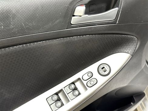 Used 2015 Hyundai Accent Sport image 19