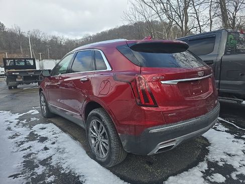 Used 2023 Cadillac XT5 Premium Luxury w/ Technology Package image 8