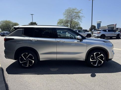 Used 2022 Mitsubishi Outlander SEL AWD/4WD image 9