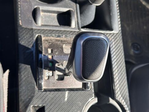 Used 2018 Toyota 4Runner TRD Off-Road Premium image 33