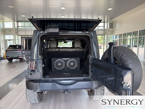 Used 2016 Jeep Wrangler Unlimited Sahara w/ Max Tow Package AWD/4WD image 24