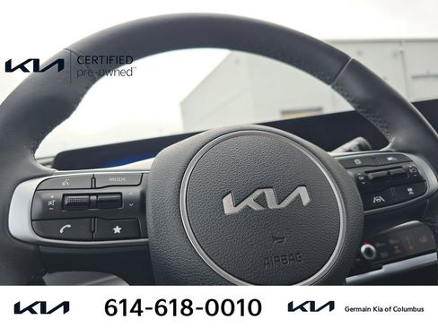 Certified 2023 Kia Sportage SX AWD/4WD image 23