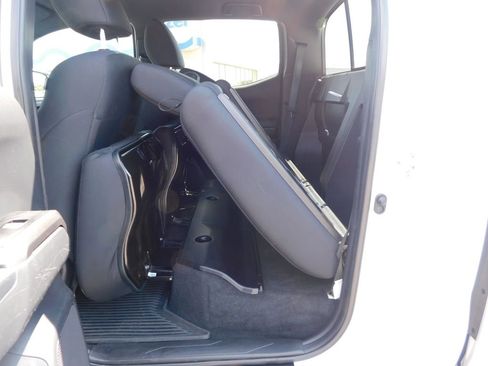 Used 2023 Toyota Tacoma TRD Sport AWD/4WD image 25