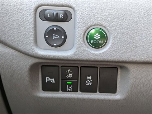 Used 2022 Honda Pilot Touring image 29