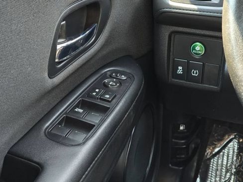 Used 2019 Honda HR-V Sport image 20