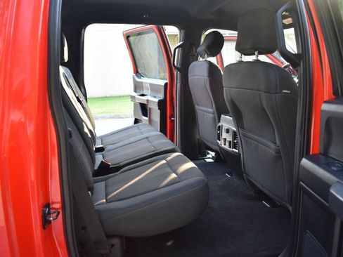 Used 2017 Ford F150 XLT w/ Equipment Group 302A Luxury AWD/4WD image 24