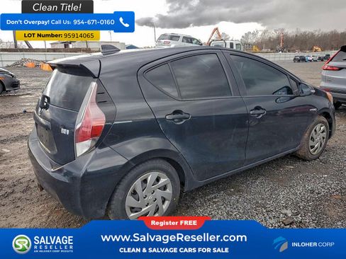 Used 2015 Toyota Prius C Two FWD image 4
