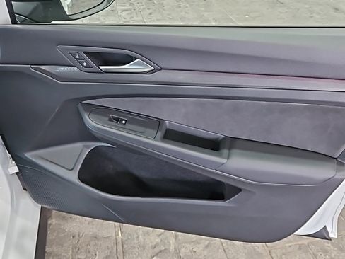 Used 2024 Volkswagen GTI SE image 11