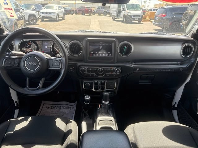 Used 2022 Jeep Wrangler Unlimited Sport AWD/4WD image 24