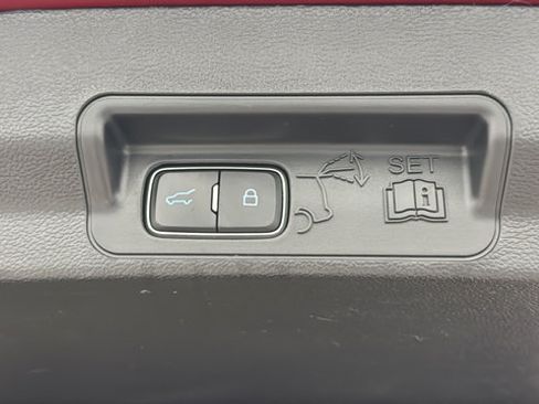 Used 2020 Ford Explorer ST w/ Premium Technology Package AWD/4WD image 30