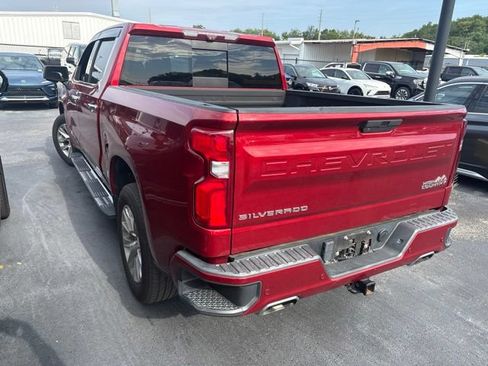 Used 2021 Chevrolet Silverado 1500 High Country w/ Technology Package AWD/4WD image 8