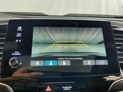 Used 2024 Honda Passport TrailSport image 27