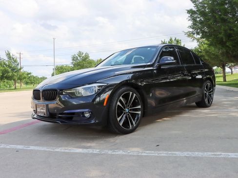 Used 2018 BMW 330e RWD image 3