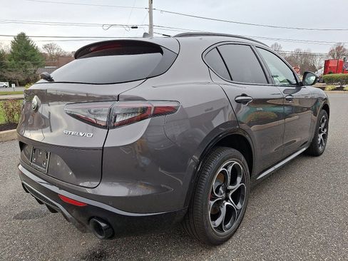 New 2025 Alfa Romeo Stelvio Sprint w/ Veloce Package image 3