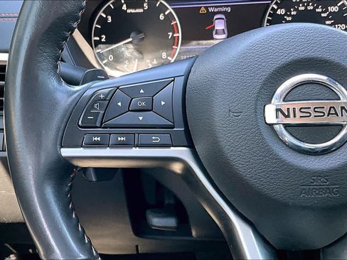 Used 2022 Nissan Altima 2.5 SR FWD image 24