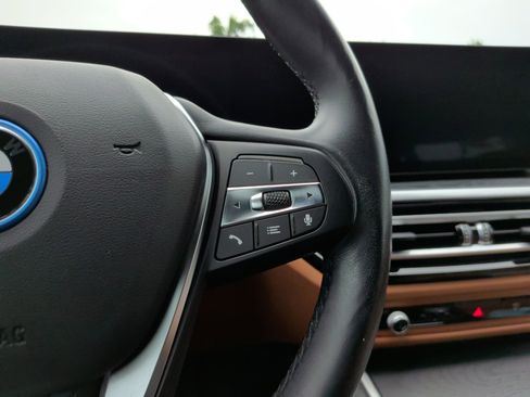 Used 2023 BMW i4 eDrive35 RWD image 24