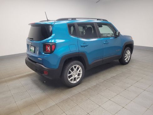Used 2022 Jeep Renegade Latitude w/ Convenience Group AWD/4WD image 10
