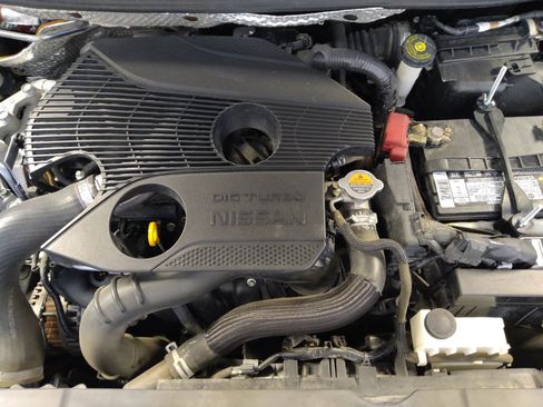 Used 2017 Nissan Sentra SR Turbo w/ SR Midnight Edition FWD image 30