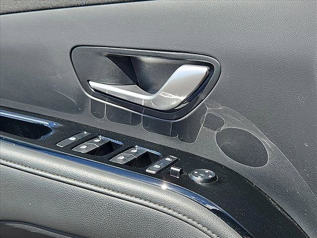 Used 2024 Hyundai Tucson Limited AWD/4WD image 11