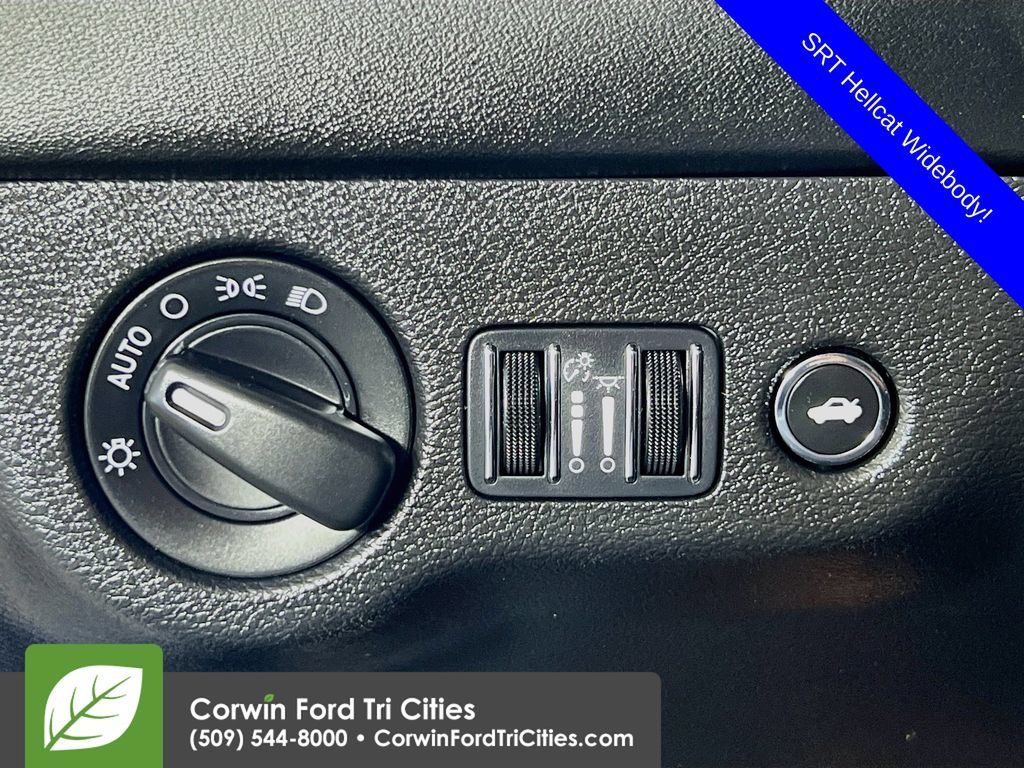 Used 2023 Dodge Charger SRT Hellcat w/ Harman/Kardon Audio Group RWD image 19