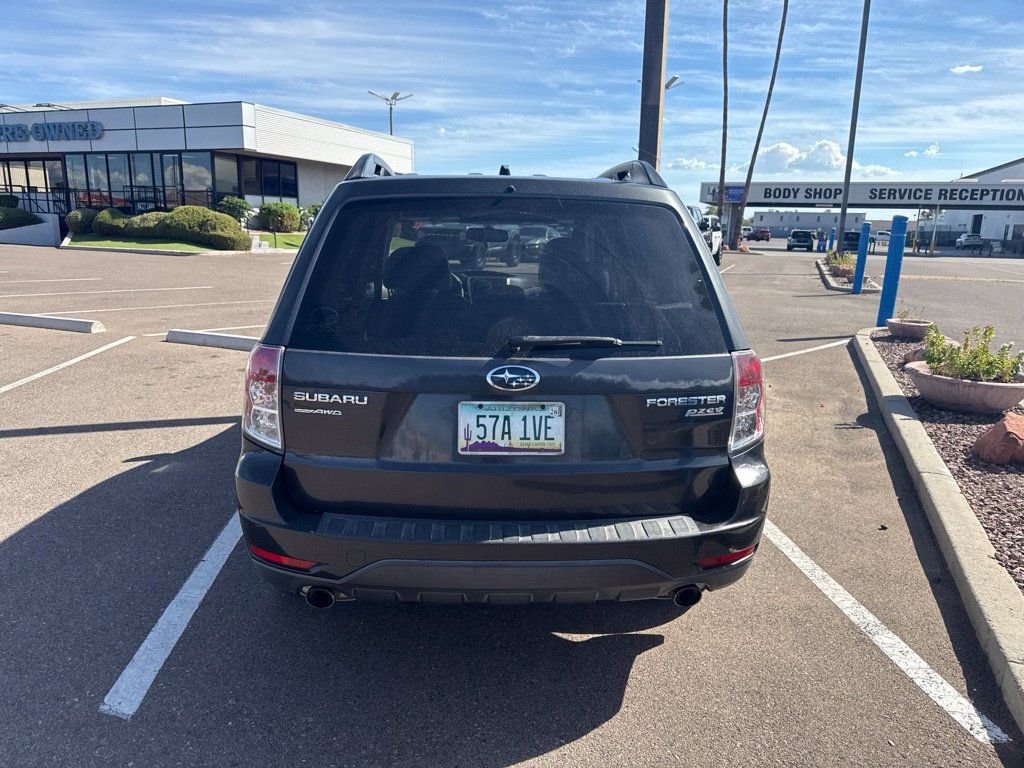 Used 2010 Subaru Forester 2.5X Limited AWD/4WD image 3