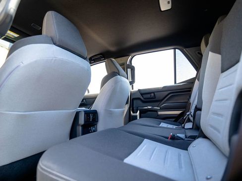 New 2026 Toyota 4Runner TRD Off-Road AWD/4WD image 30