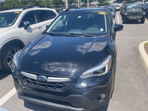 Used 2023 Subaru Crosstrek 2.5i Limited AWD/4WD image 2