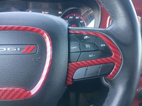 Used 2018 Dodge Charger SXT w/ Blacktop Package image 12