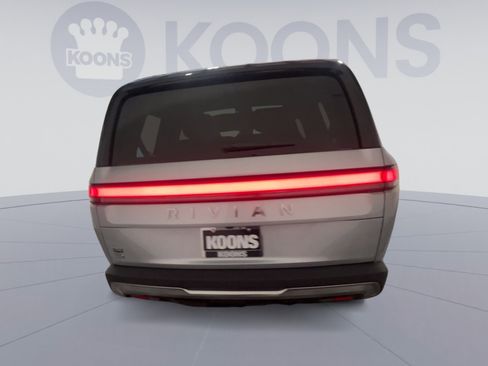Used 2026 Rivian R1S Adventure image 12