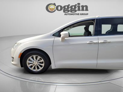 Used 2019 Chrysler Pacifica Touring Plus