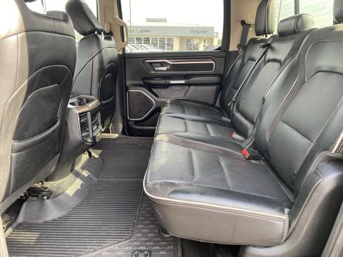 Used 2019 RAM 1500 Laramie AWD/4WD image 25