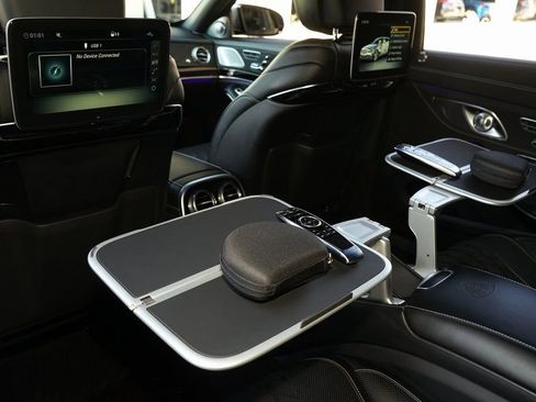 Used 2019 Mercedes-Benz Maybach S 560 4MATIC image 25