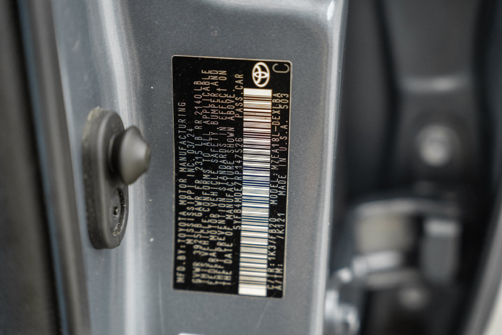 Used 2024 Toyota Corolla LE FWD image 29