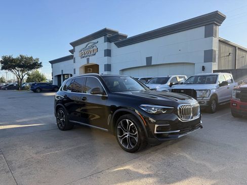 Used 2022 BMW X7 xDrive40i w/ Executive Package AWD/4WD image 2