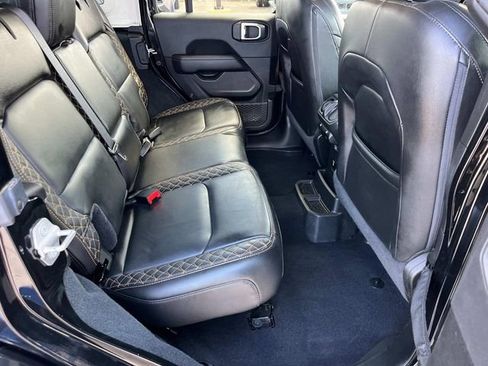 Certified 2022 Jeep Wrangler Unlimited Sahara image 10