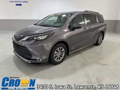 Used 2021 Toyota Sienna XLE w/ XLE Plus Package