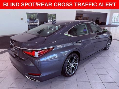 Used 2023 Lexus ES 350 w/ Premium Package FWD image 7