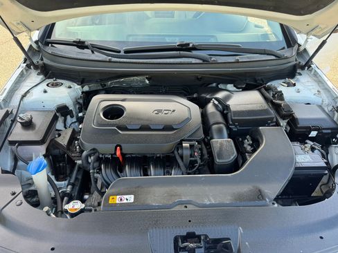 Used 2015 Hyundai Sonata SE FWD image 21
