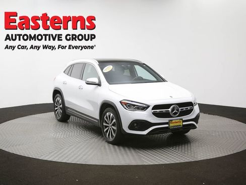 Used 2023 Mercedes-Benz GLA 250 4MATIC w/ Premium Package image 53