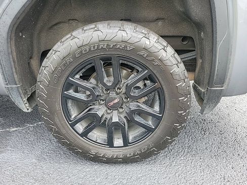 Used 2022 GMC Sierra 1500 Elevation AWD/4WD image 9