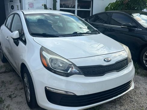 Used 2017 Kia Rio LX FWD image 2