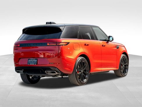New 2025 Land Rover Range Rover Sport Dynamic SE image 4