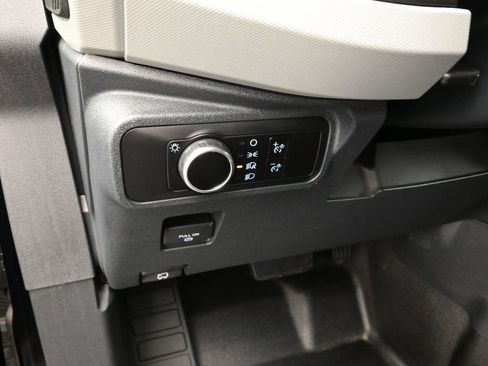 Used 2023 Ford Bronco Badlands image 12