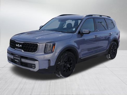 Certified 2023 Kia Telluride SX Prestige X-Pro image 3