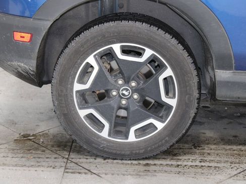 Used 2023 Ford Bronco Sport Outer Banks w/ Tech Package image 12