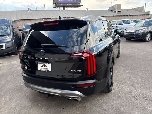 Used 2020 Kia Telluride SX w/ SX Prestige Package AWD/4WD image 7