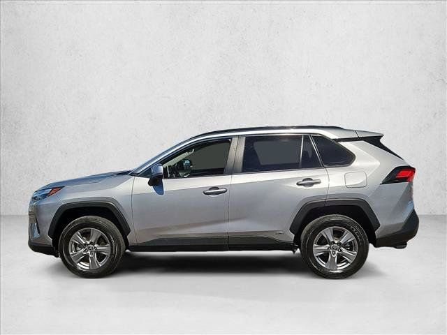 Certified 2025 Toyota RAV4 XLE AWD/4WD image 9