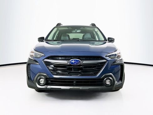 Used 2025 Subaru Outback Premium w/ Popular Package #1A AWD/4WD image 5