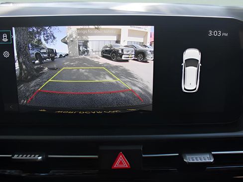 New 2026 Kia Sportage EX w/ EX Panorama Roof Package FWD image 19